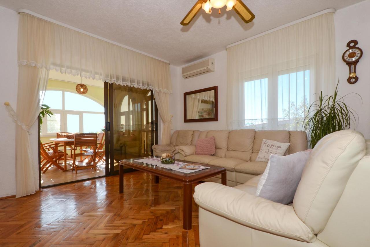 Apartment Apartment Una