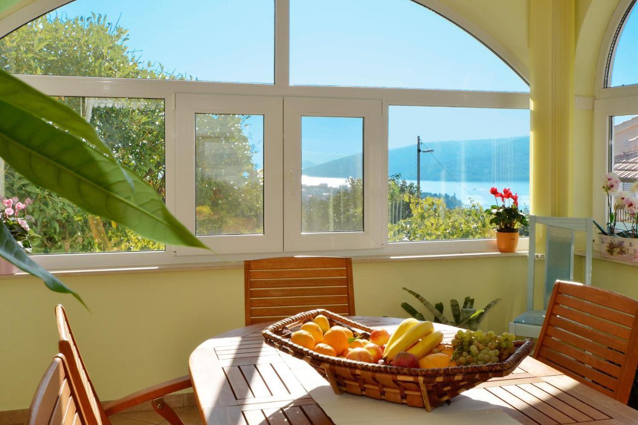 Apartment Una Seget Vranjica