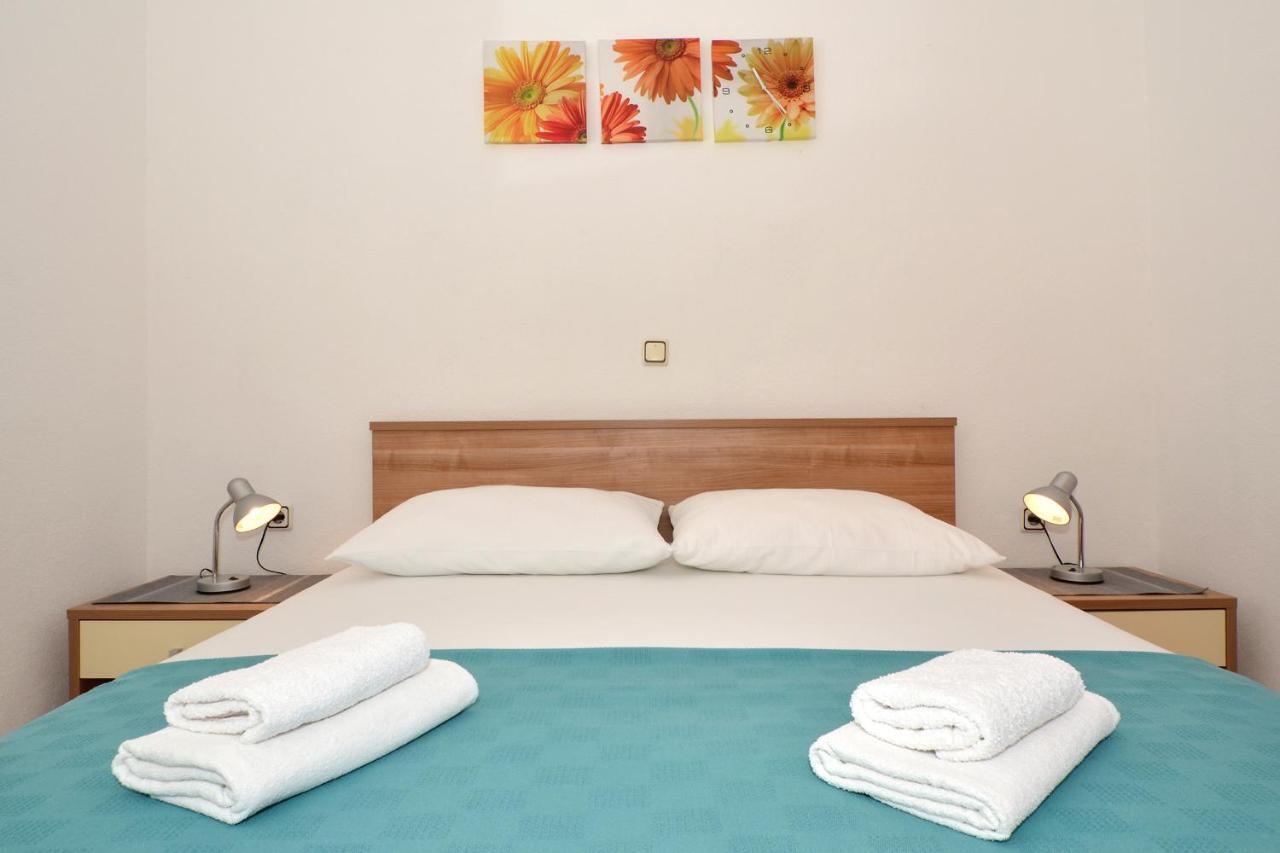 Apartment Una * Seget Vranjica